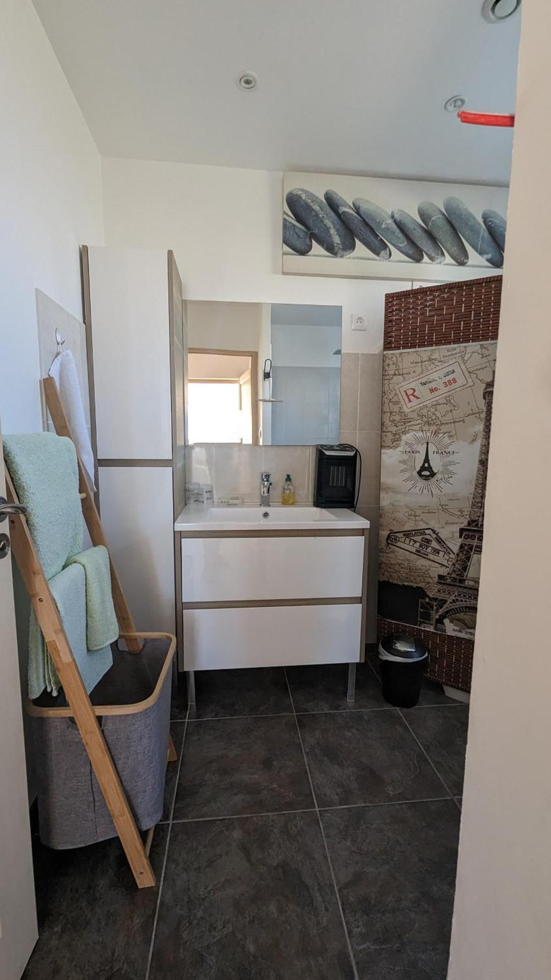 Grempoup's Apartment *